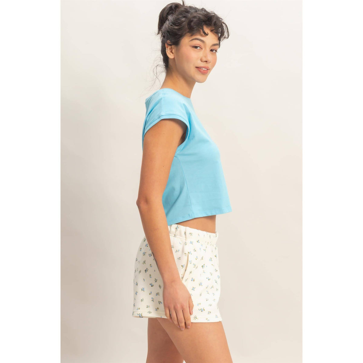 Classic Crew-Neck Sleeveless Top
