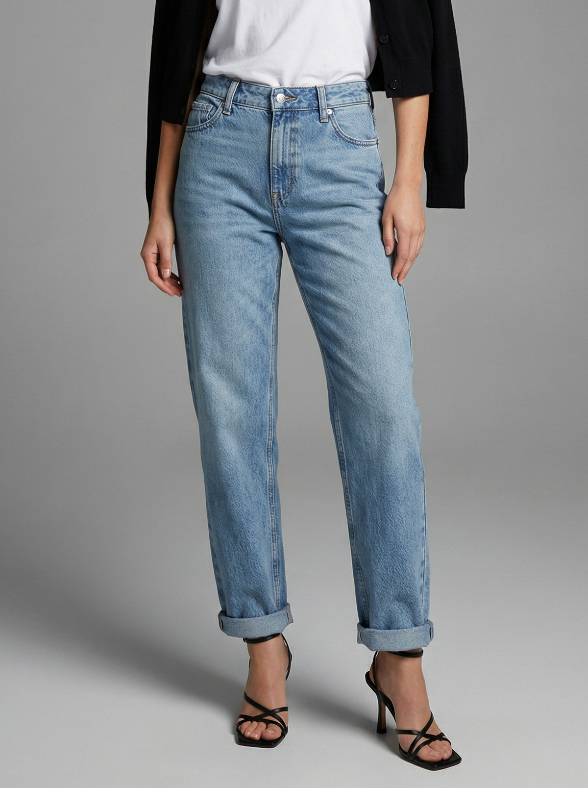 Mid-Rise Wide Baggy Jeans