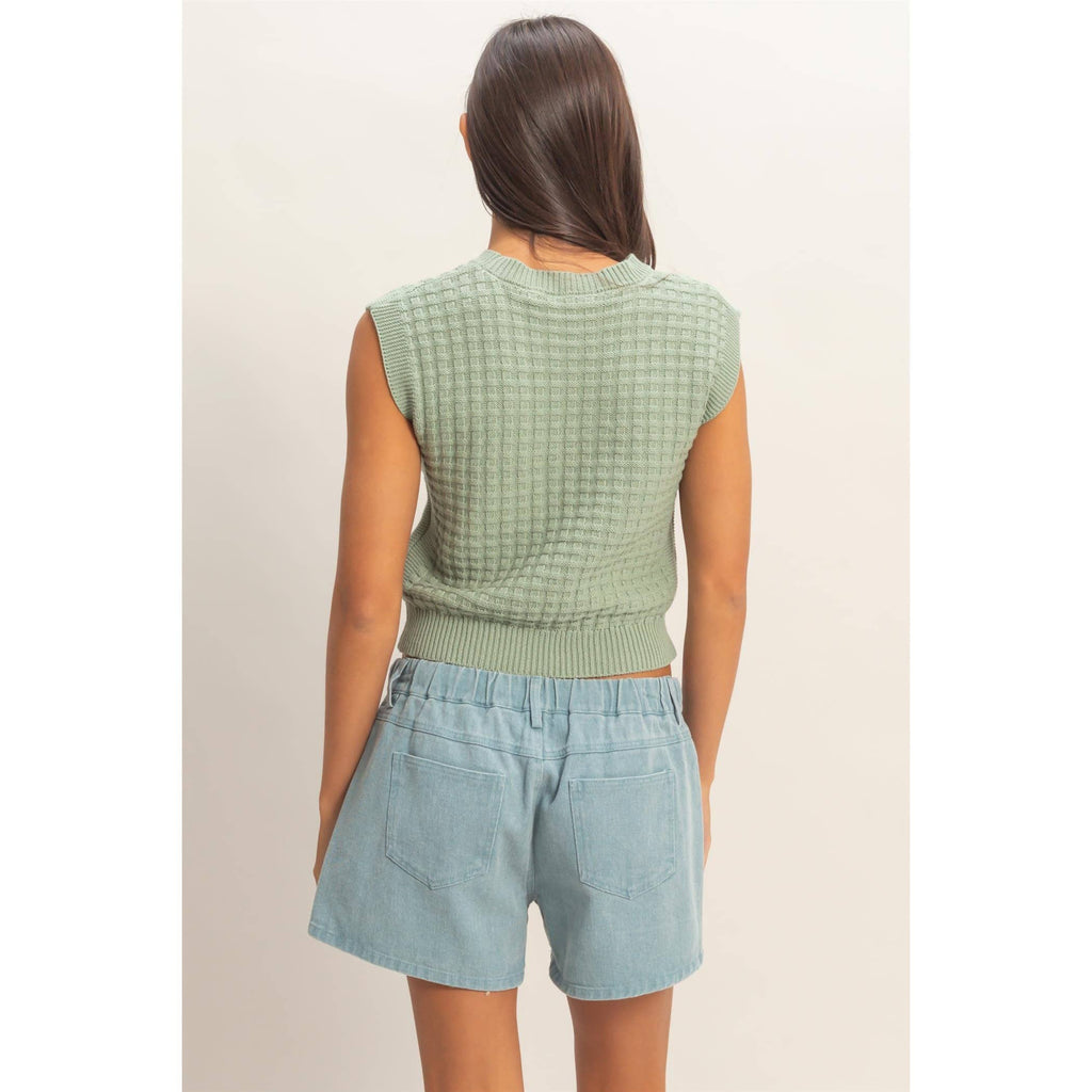 Textured Sleeveless Knit Top