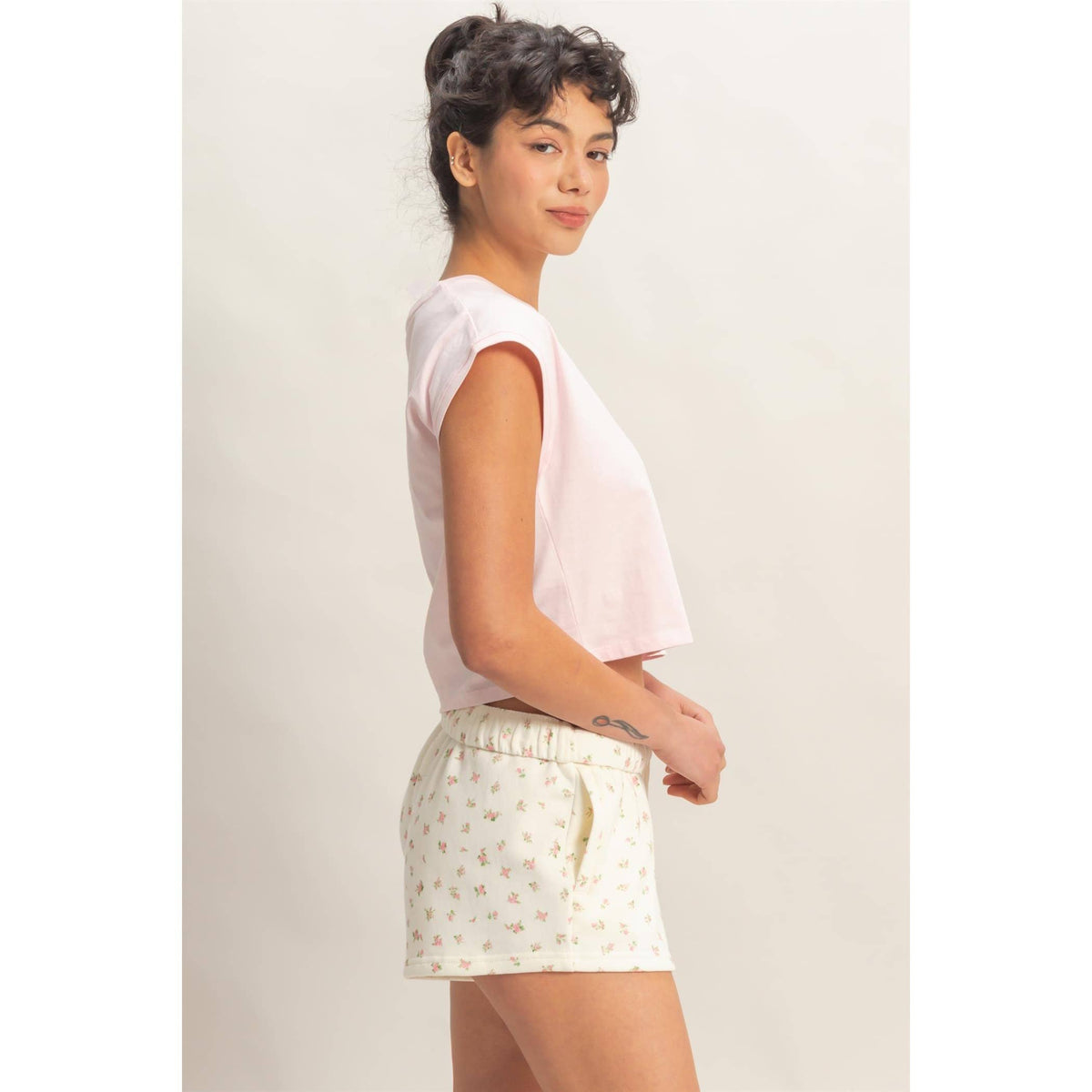 Classic Crew-Neck Sleeveless Top